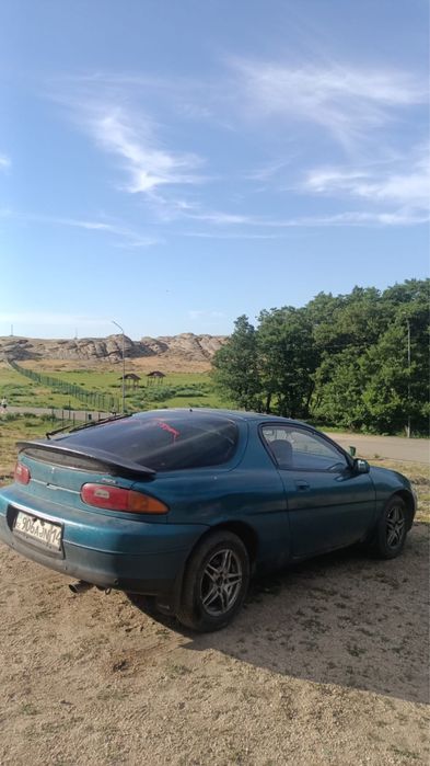 Продам машину Mazda mx-3