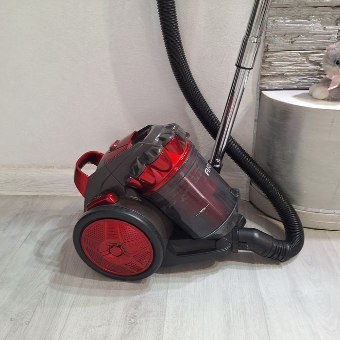 Продам пылесос в не рабочем состоянии