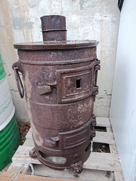 Буржуйка печка чугунная
