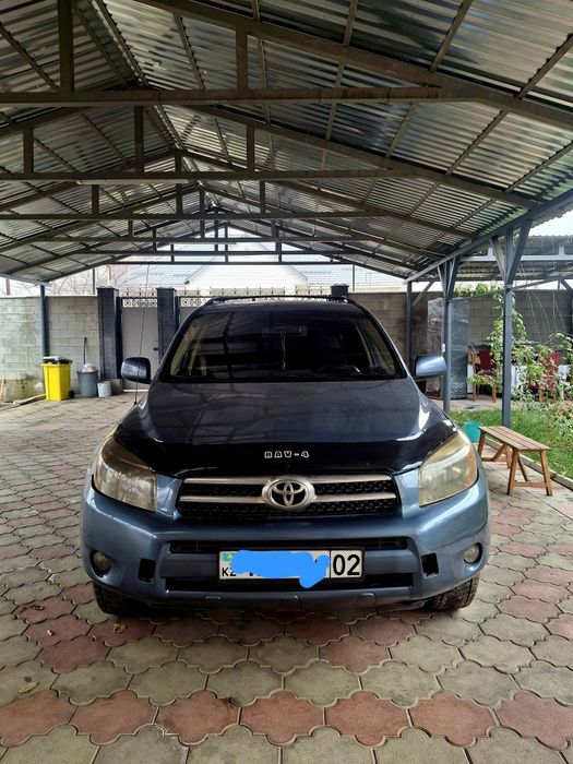 Продам машину тойота рав4 2007 года Американец