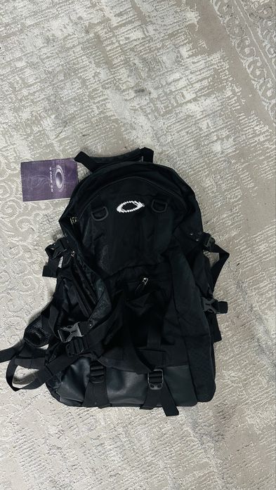 сумка Oakley новая