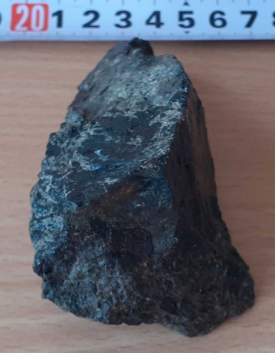 Турмалин черен - естествен, необработен