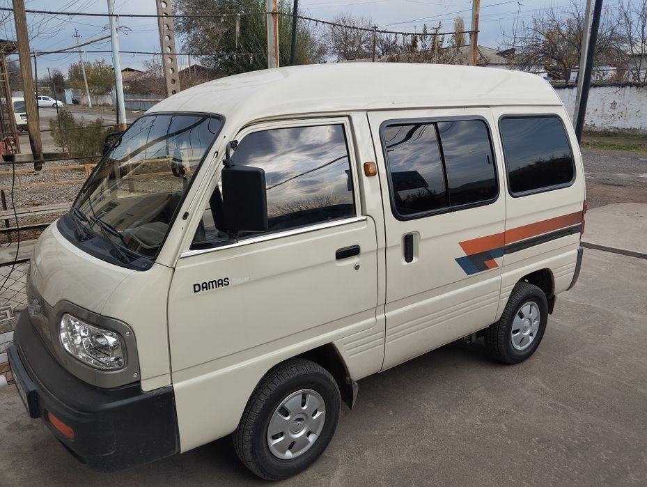 Автомобиль дамас