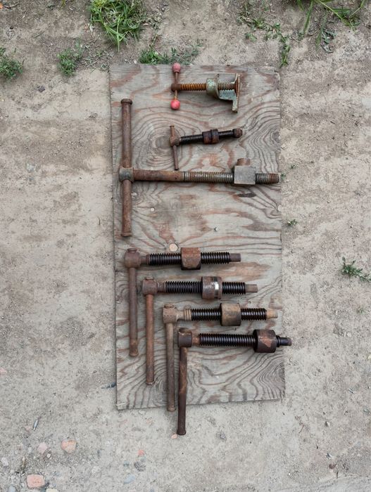 Продам винты для механизмов