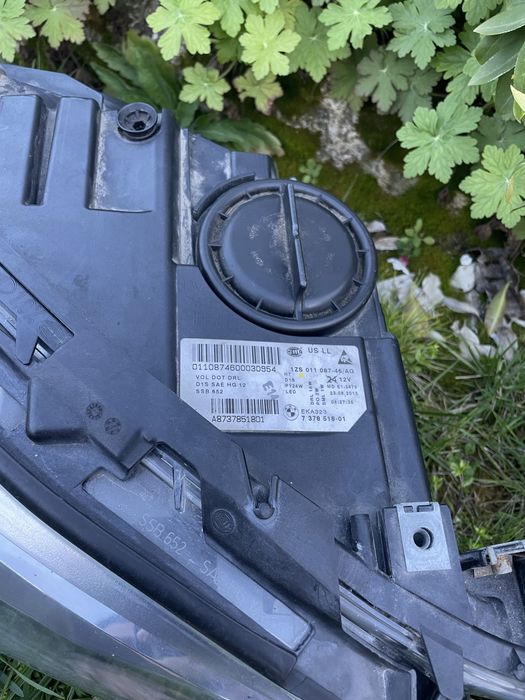 Десен фар за BMW/ БМВ F10/Ф10 динамик фейс