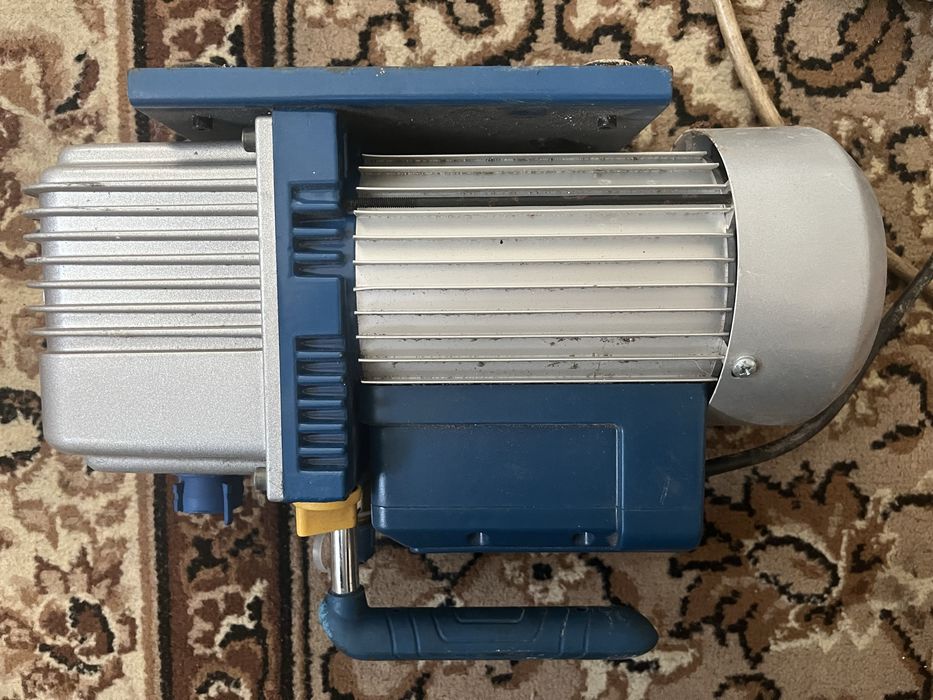 VALUE- ваккумный насос VE-135N