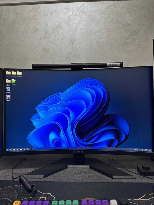 Gigabyte M32U (IPS, 4k, 144hz, type-c, kvm)