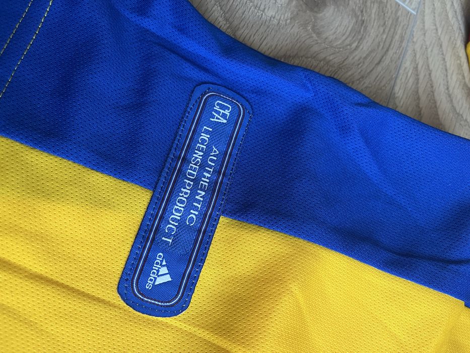 Tricou de forbal Adidas Nationala Romaniei Hagi 10 euro 2000  marime M