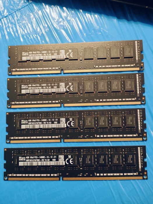 Set 4 x 4GB (16GB) Memorie  RAM SK Hynix PC3-14900E Server RAM DDR3 cu 4 x Heatsink HyperX Savage