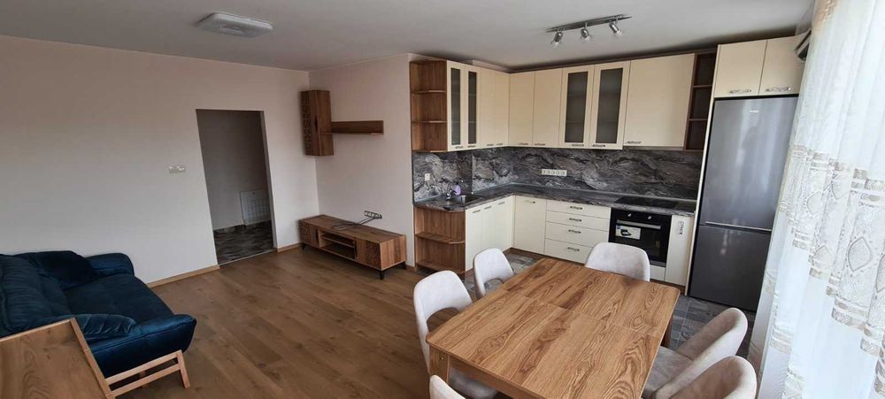 Дава се под наем Двустаен апартамент в София, Дианабад - 68 кв.м за 480 € - Снимка #1