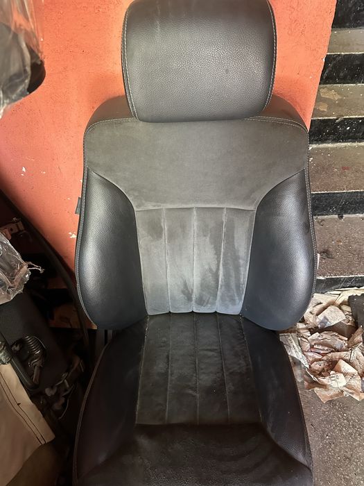 Кожени седалки - Мерцедес МЛ 2009г.