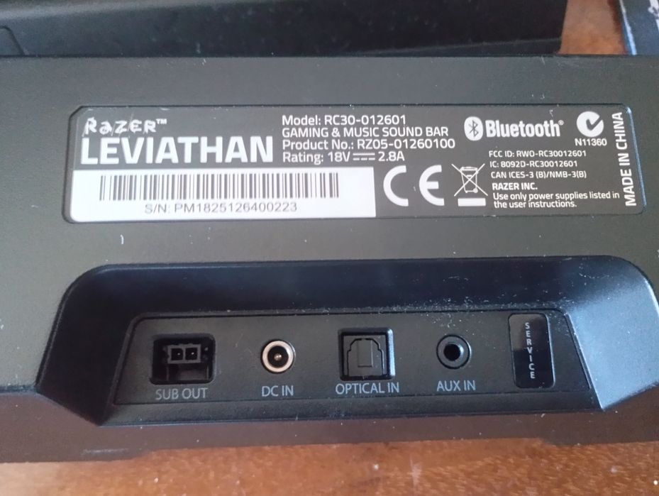 Vând saoundbar razer levithan 5.1 cu woofer