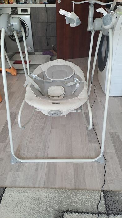 Удобна и комфортна бебешка люлка