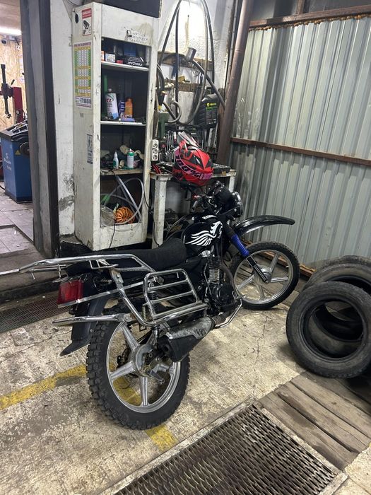 Продам мотоцикл хамер 250
