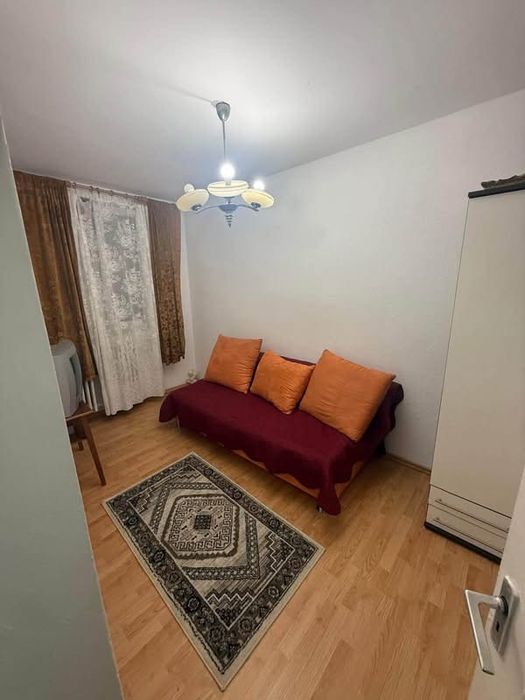 Inchiriez apartament in cugir