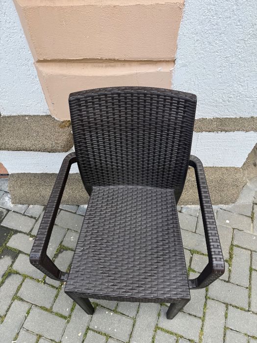 ИЗГОДНО!!! Продавам маси и столове! ИЗГОДНО!!!