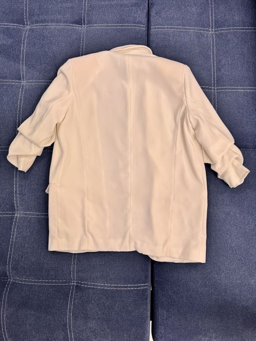 Женский пиджак / блейзер Stradivarius