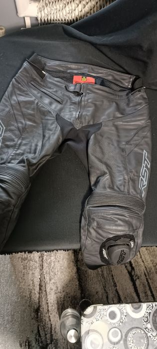 Кожен мото панталон RST