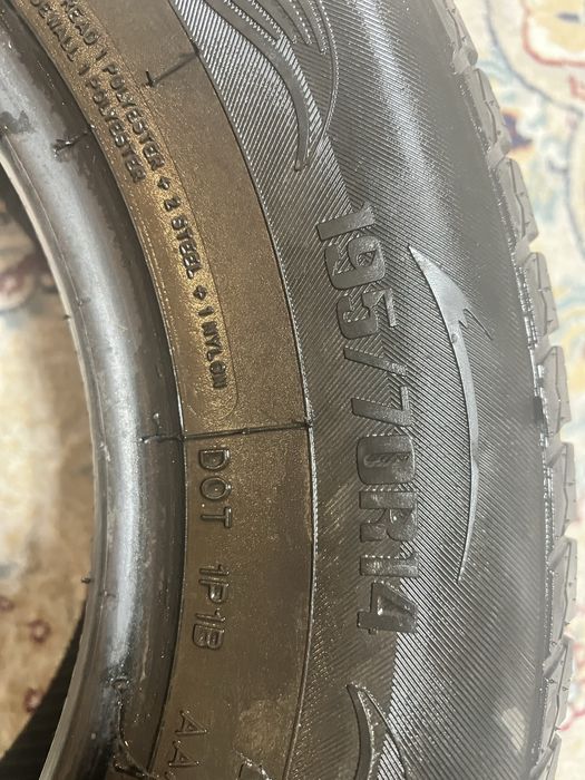 Продам комплект зимних шин.