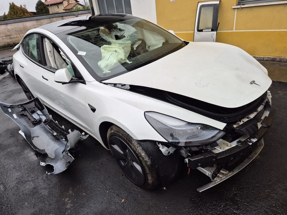 Dezmembrez tesla 2024 dual motor
