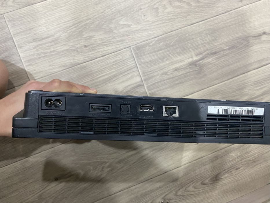 продам пс3 прошитую