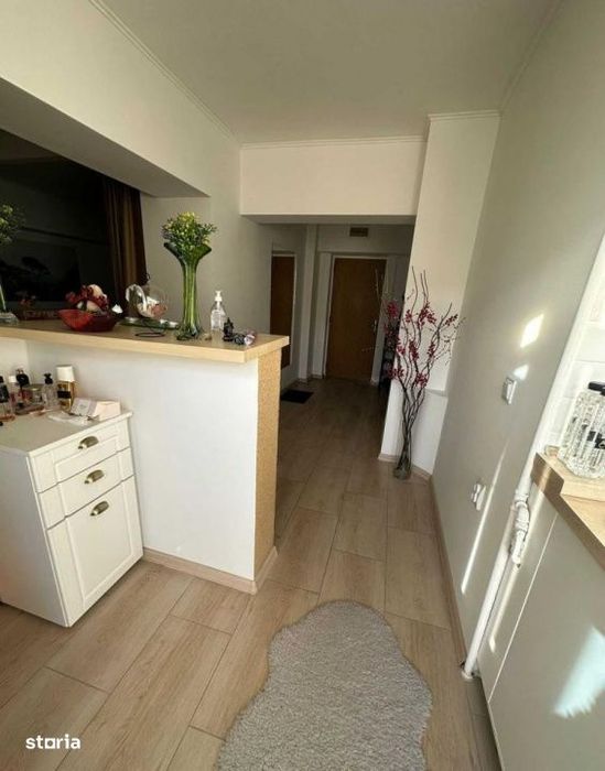 Garsoniera ultracentrala Bd. Unirii 64 |  P-ta Alba Iulia | 48 mp |