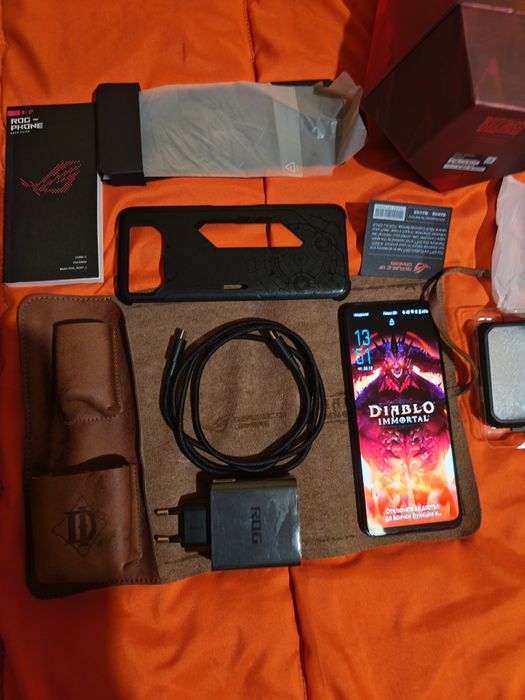Asus Rog phone Diablo,512gb,16ram,5G,Hellfire Red
