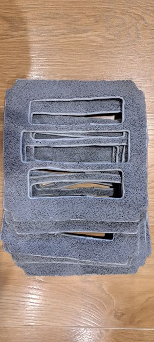 Робот за прозорци HUTT W9