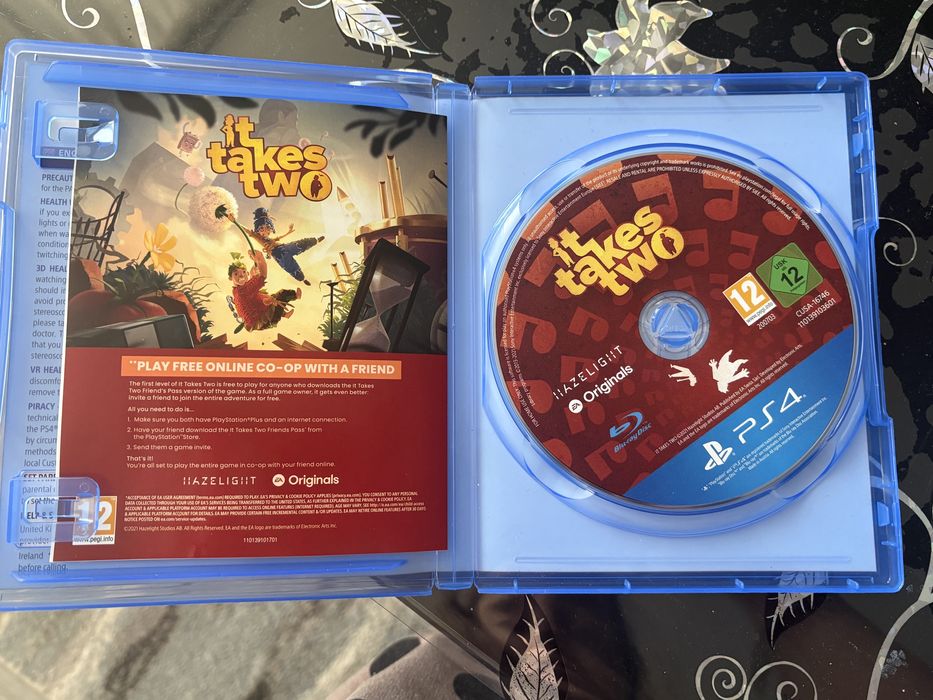 It takes two игра за PS4