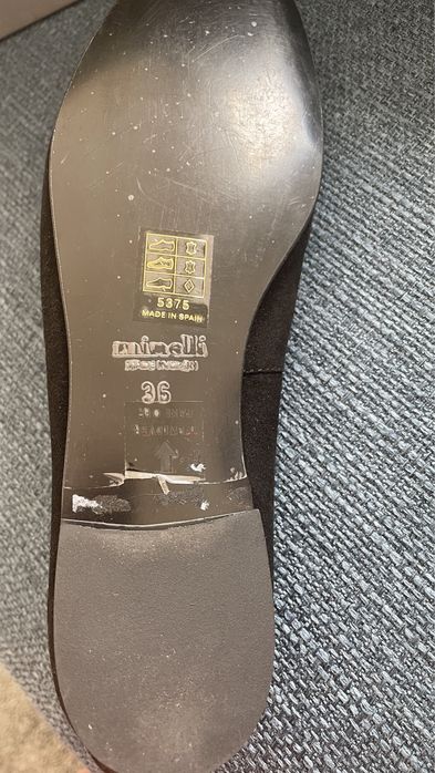 Обувки Minelli естествен велур