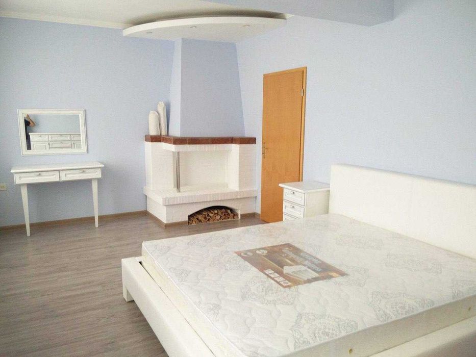 Продается Квартира в Центре на метро Ойбек 4/7/9, ор: ШОХмедцентр.