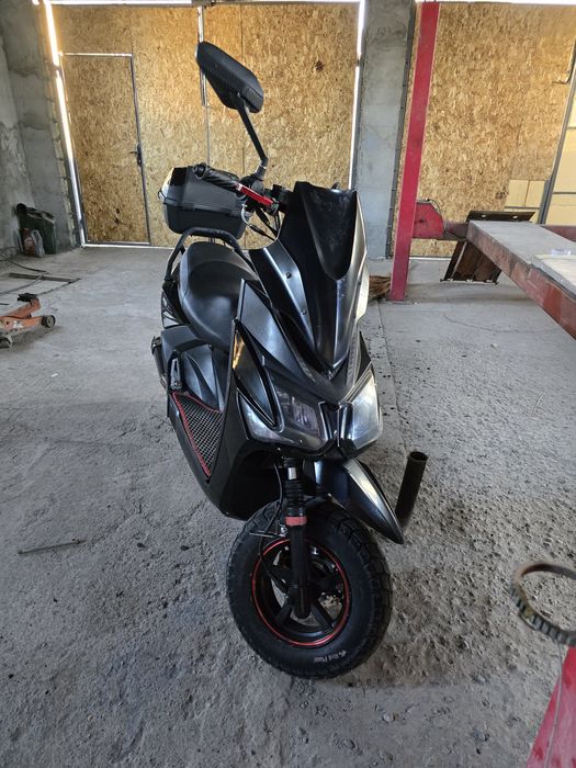 Продам мопед 150куб