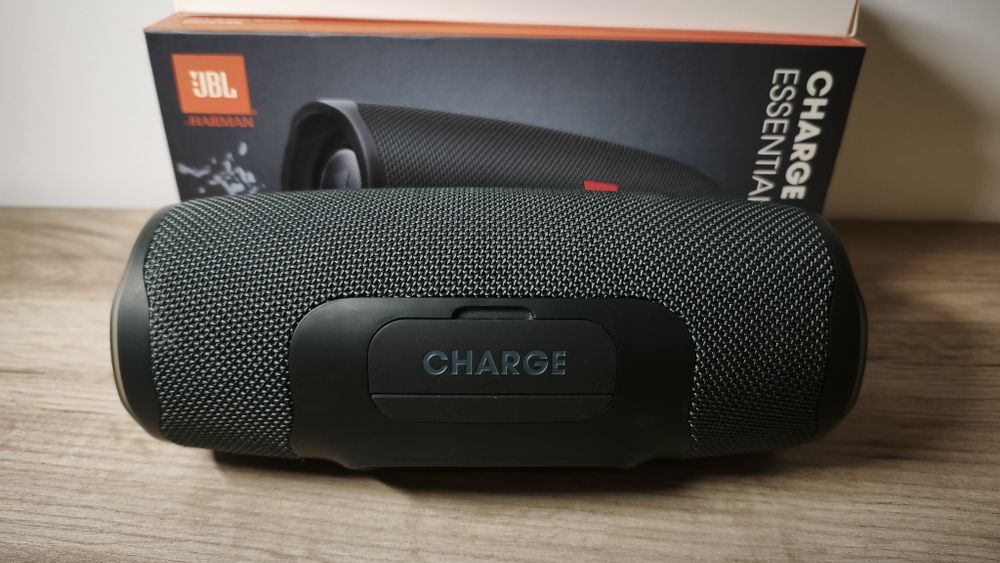 JBL CHARGE Esențial 2