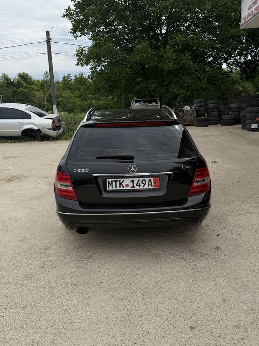 MERCEDES-BENZ E-Class 2012 — imagine 3