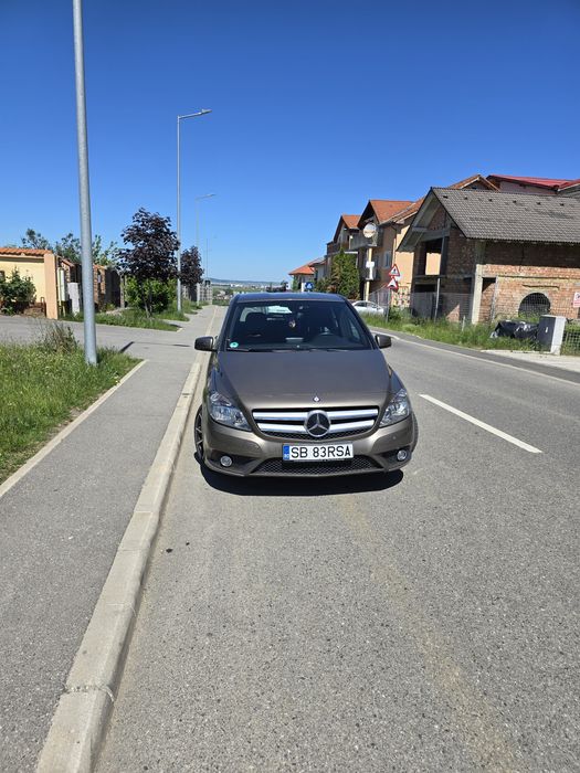 Mercedes -Benz B class