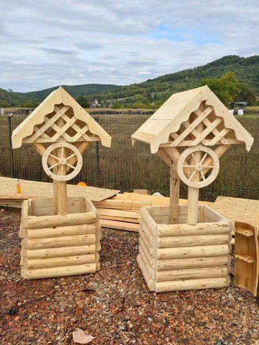 Foisoare mese si fantanite rustice