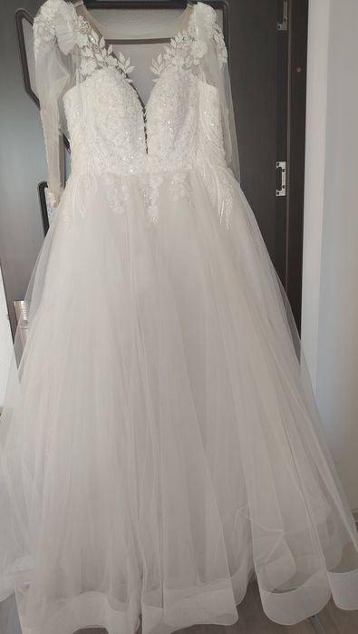 vand rochie de mireasa