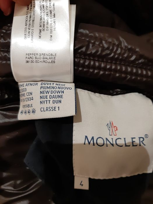 Geaca Moncler originală două fețe mărimea 4(XL)