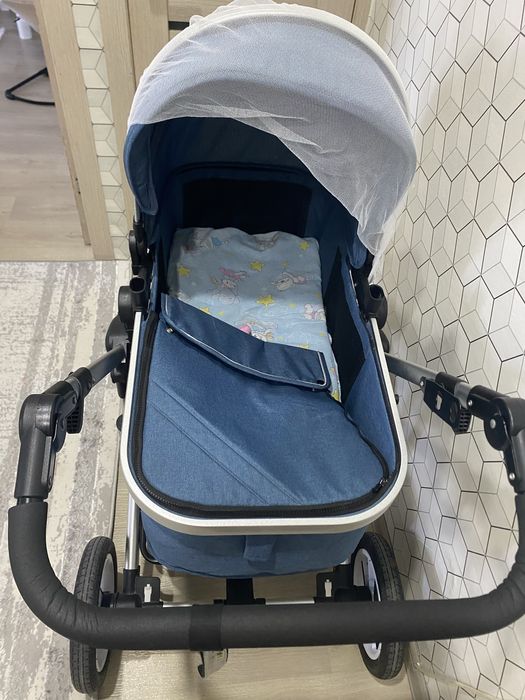 Продам коляску для прогулок