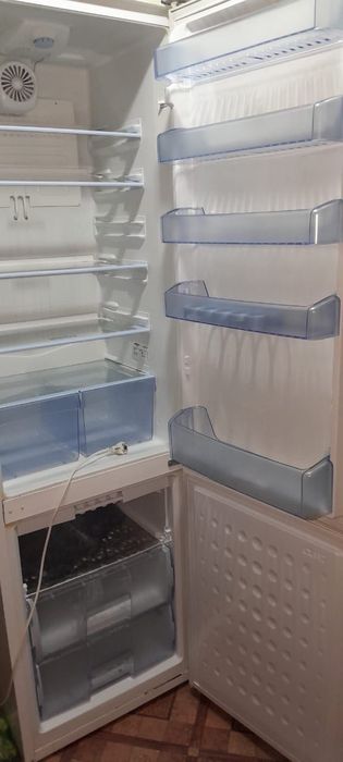 Продается холодильник