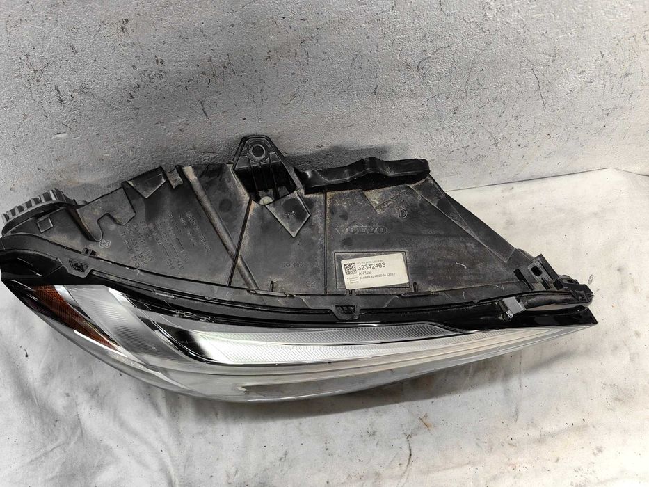 Оригинален фар Волво  Volvo V90 S90 Full Led