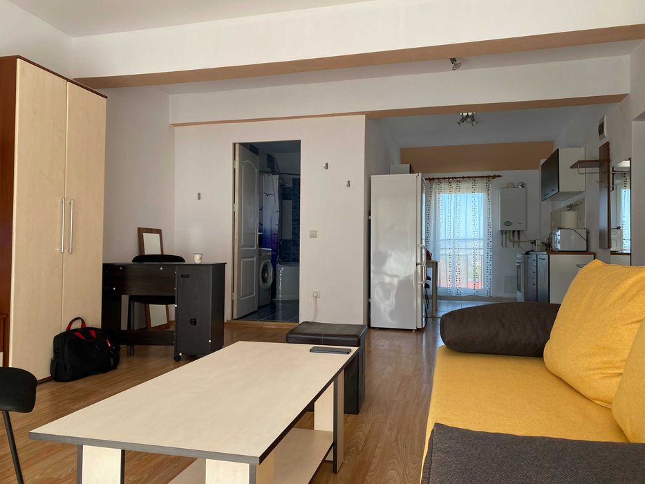 Inchiriez apartament 2 camere 54mp, str. Campului