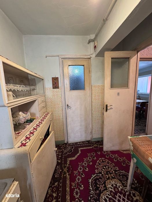 Apartament 3 camere de vânzare – Zona Pieței Centrale