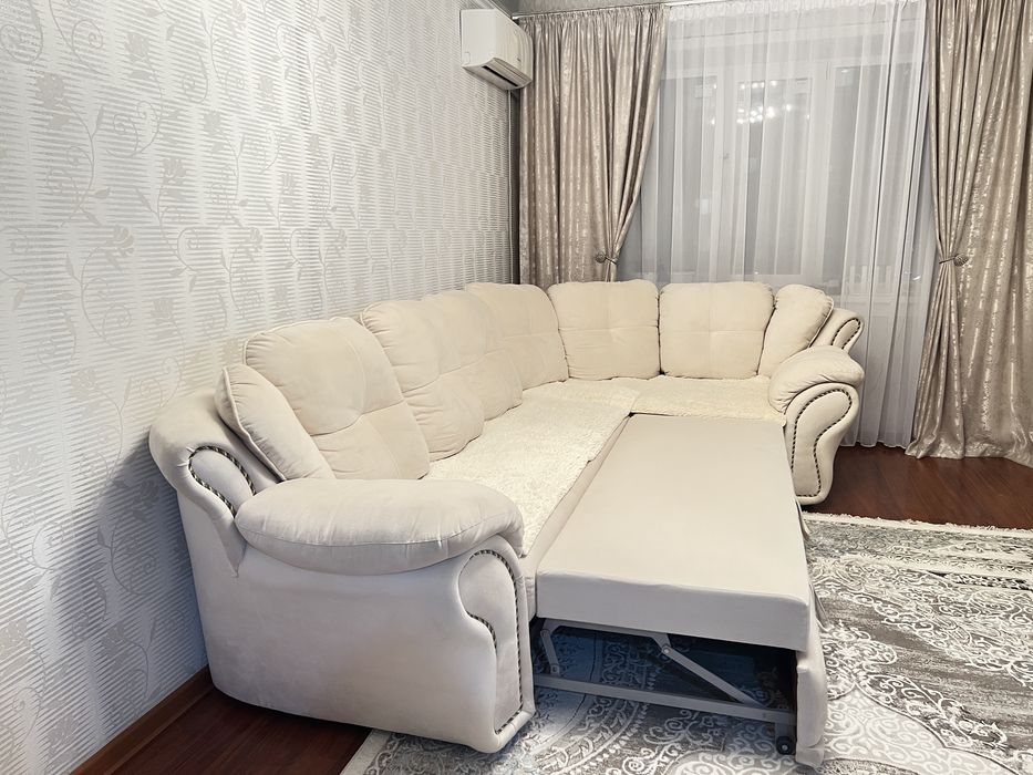 Продам диван в гостинную
