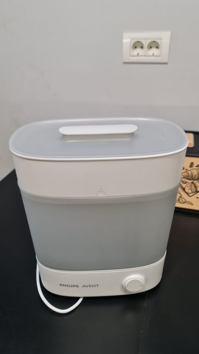 Vând sterilizator biberoane Philips Avent SCF291 – funcțional, stare b
