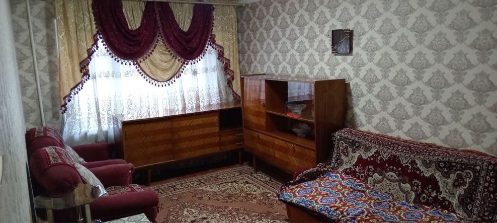 Киргили Foodcity 4/1 этаж 1 хона уй ижарага берилади