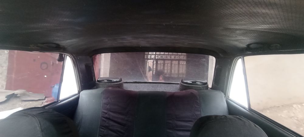 Vaz2106 mashina sirochni sotiladi