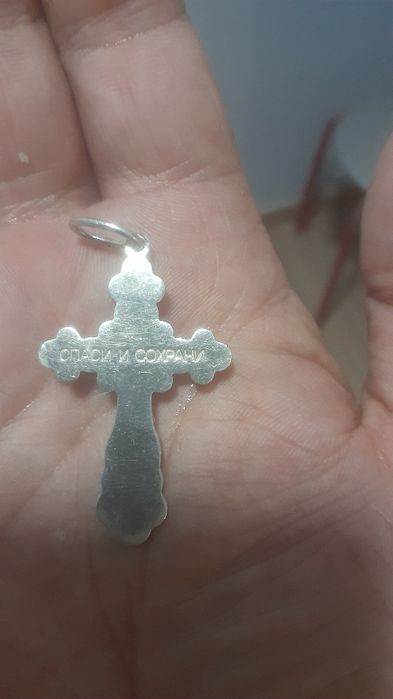 Продам крестик серебро