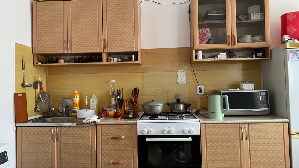 Продам кухонный гарнитур