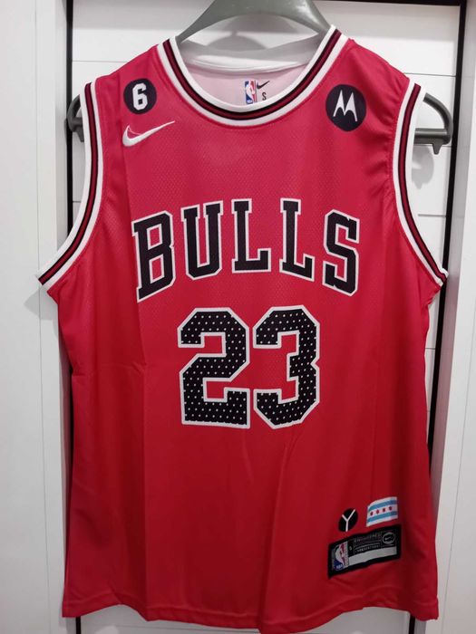 Чисто нов оригинален екип на Чикаго Булс - Майкъл Джордан
